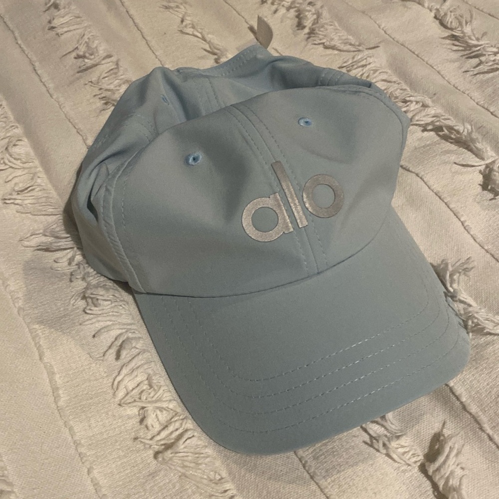 Alo hat